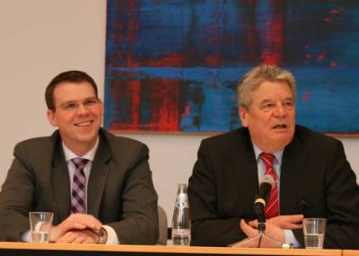 Florian Graf und Joachim Gauck bei der Vorstellung im Berliner Abgeordnetenhaus - Florian Graf und Joachim Gauck bei der Vorstellung im Berliner Abgeordnetenhaus